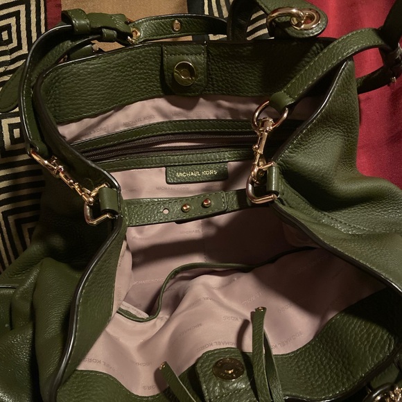 Mikael Kors - Picture 4 of 4